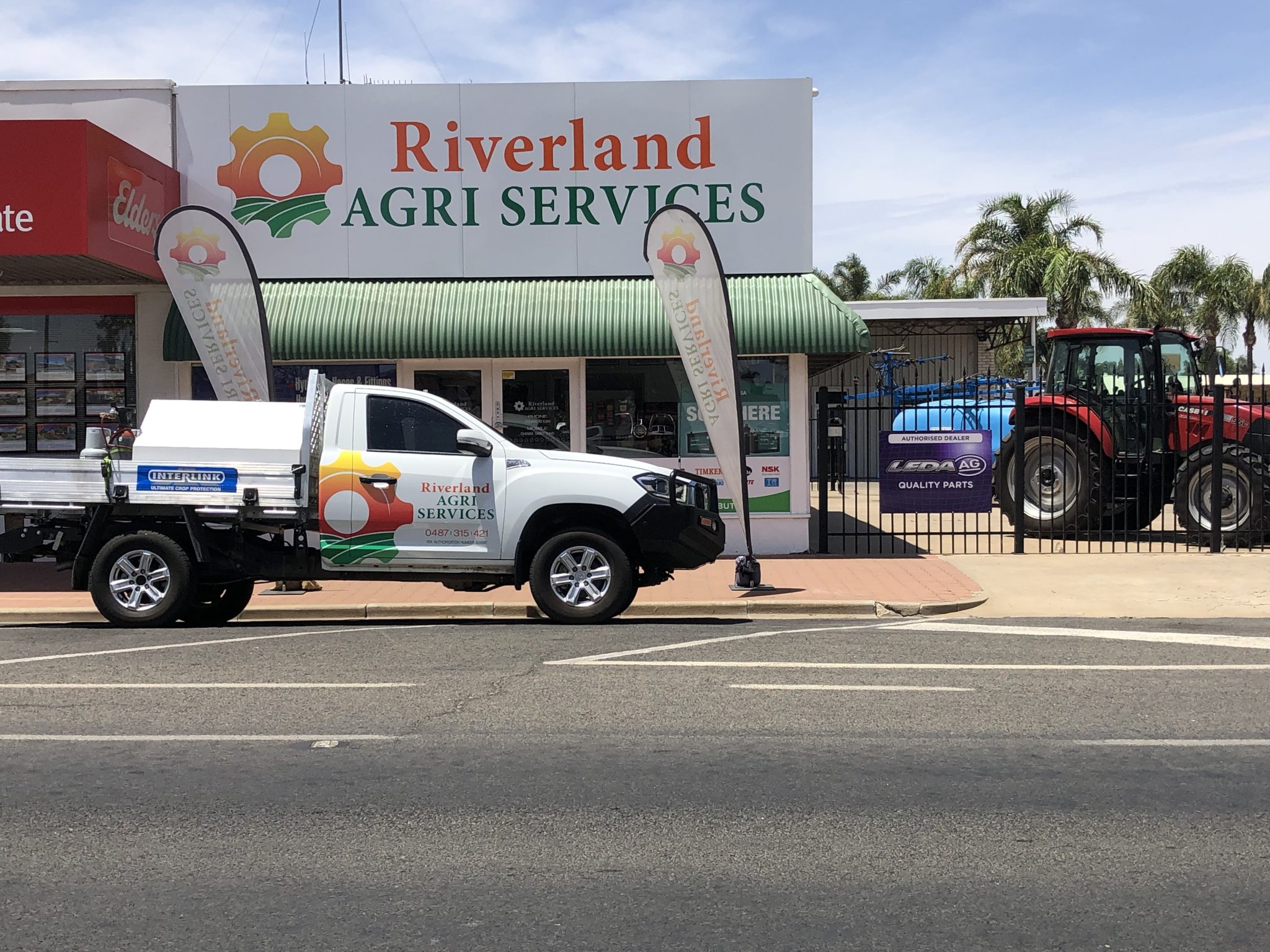 Riverland Agri Services - Service Ute